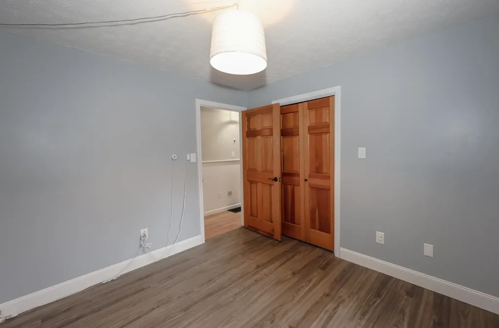 50 Edinburgh Drive Bedford NH 03110