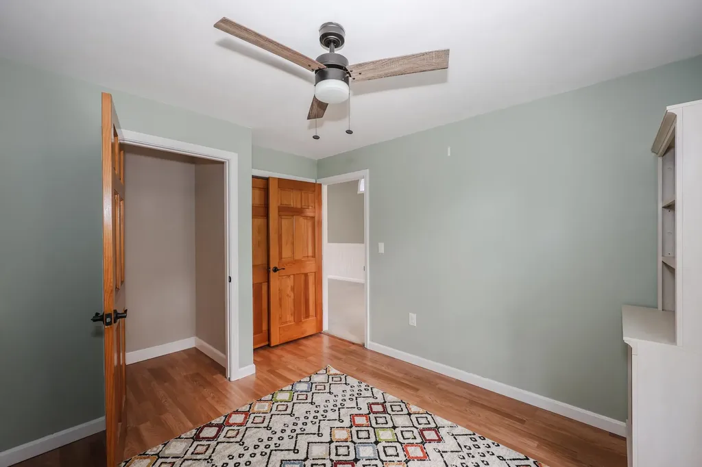 50 Edinburgh Drive Bedford NH 03110