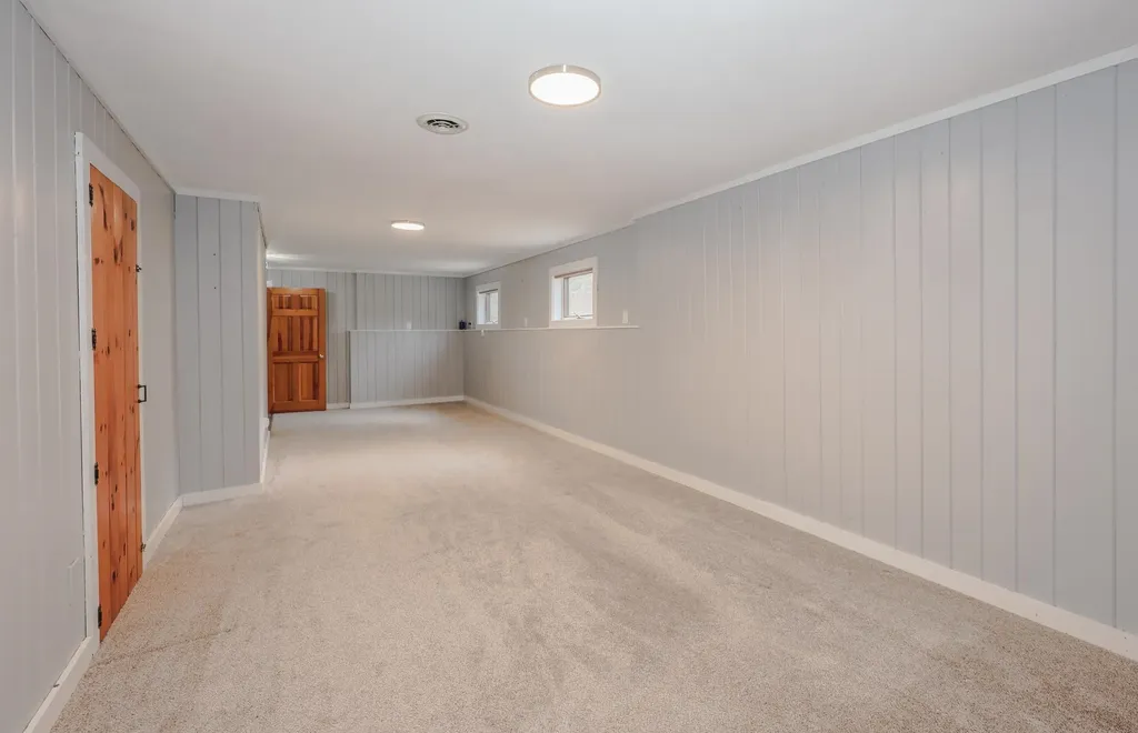 50 Edinburgh Drive Bedford NH 03110