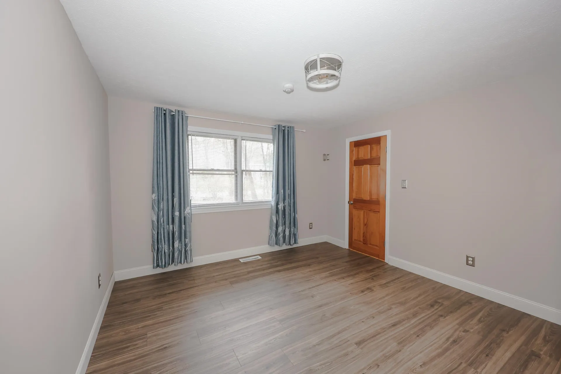 50 Edinburgh Drive Bedford NH 03110
