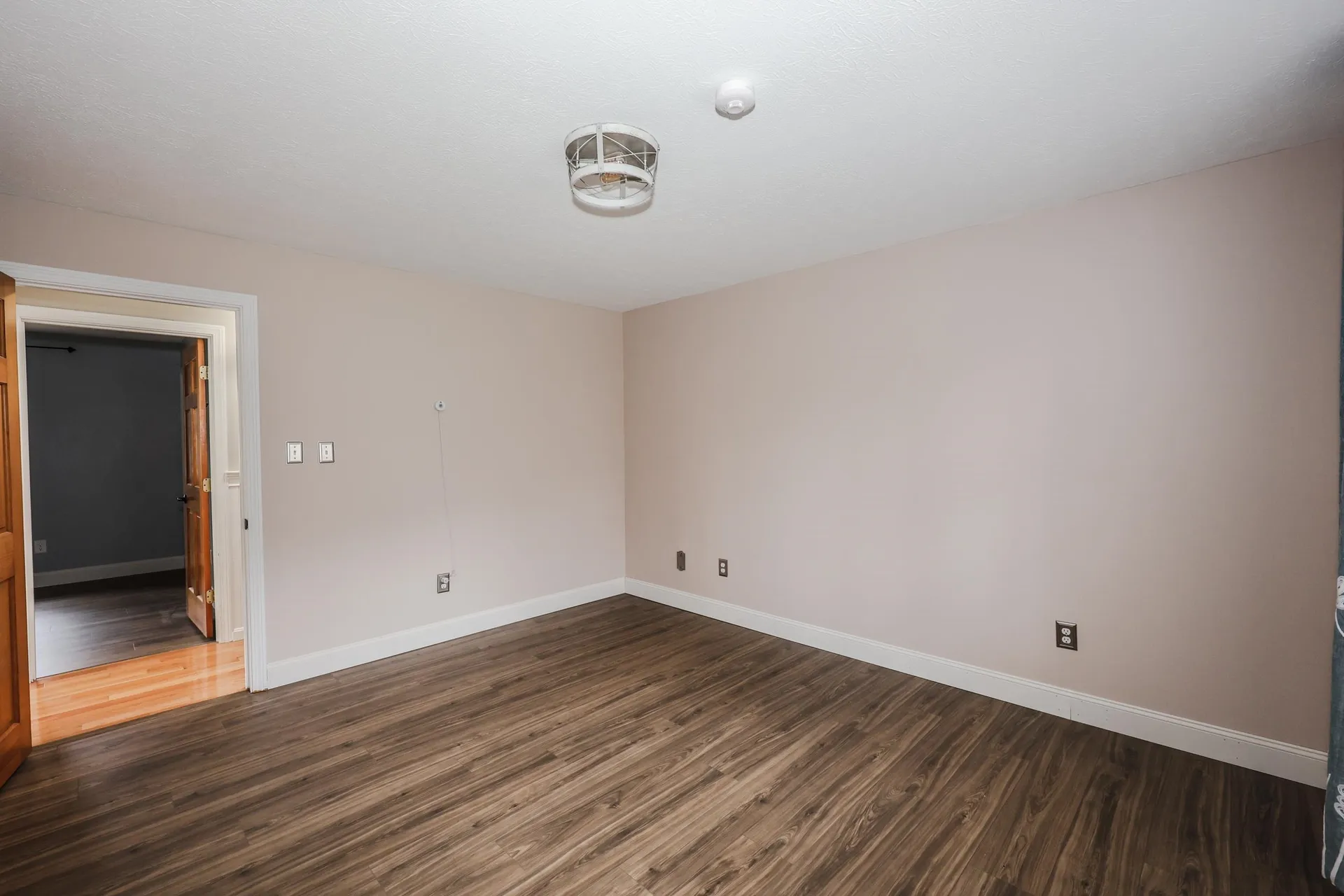 50 Edinburgh Drive Bedford NH 03110