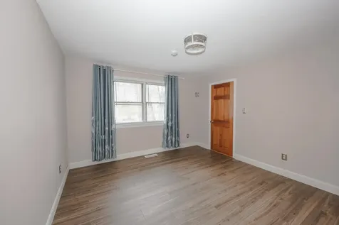 50 Edinburgh Drive Bedford NH 03110
