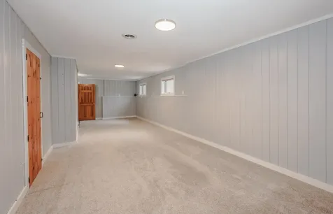 50 Edinburgh Drive Bedford NH 03110