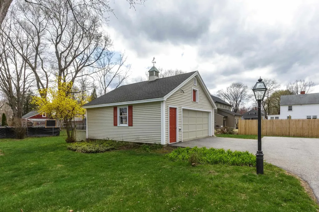 8 Princeton Street Concord NH 03301