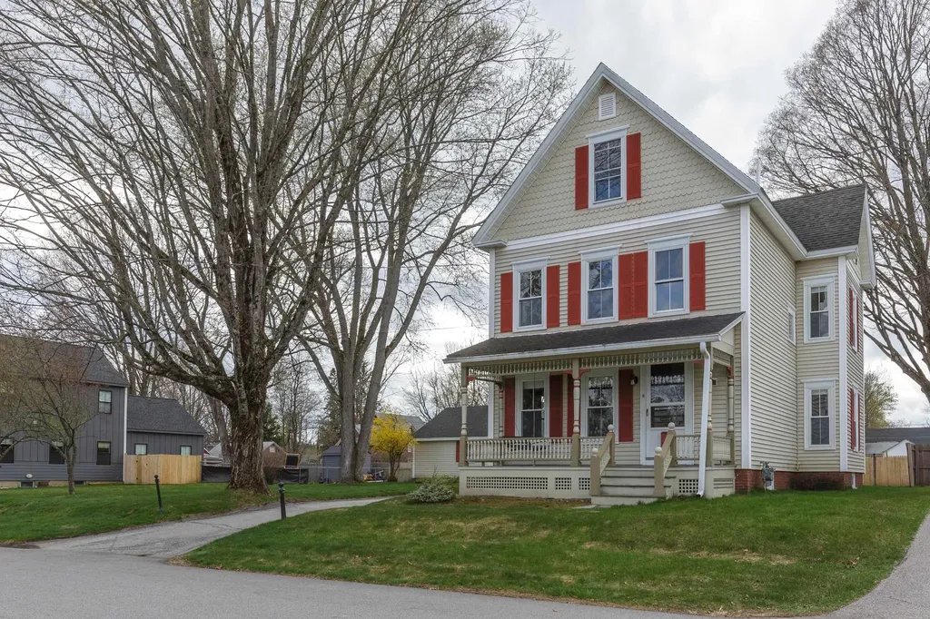 8 Princeton Street Concord NH 03301