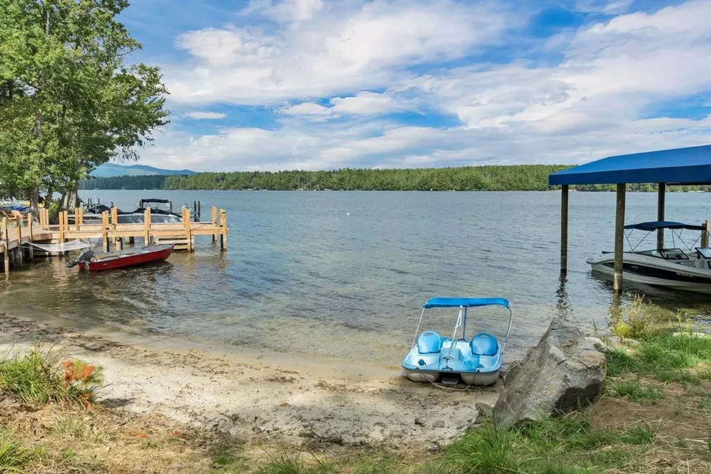 22 Cow Island Tuftonboro NH 03816