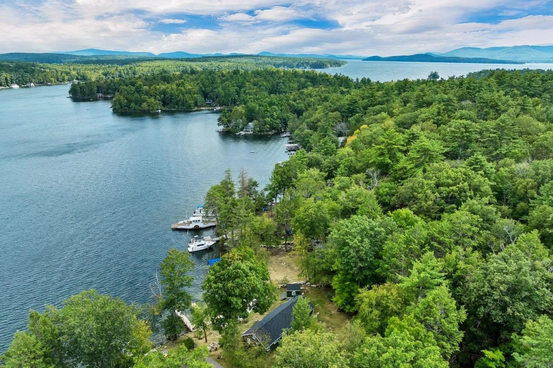 22 Cow Island Tuftonboro NH 03816