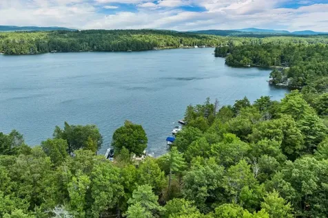 22 Cow Island Tuftonboro NH 03816