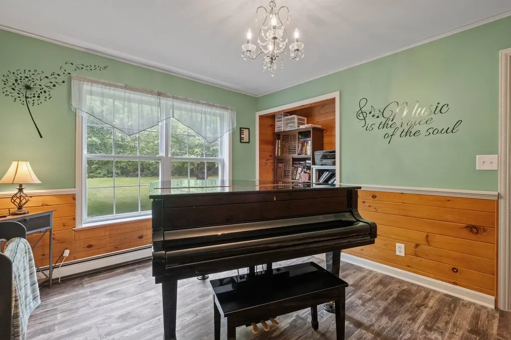 55 Walker Road Barnstead NH 03225