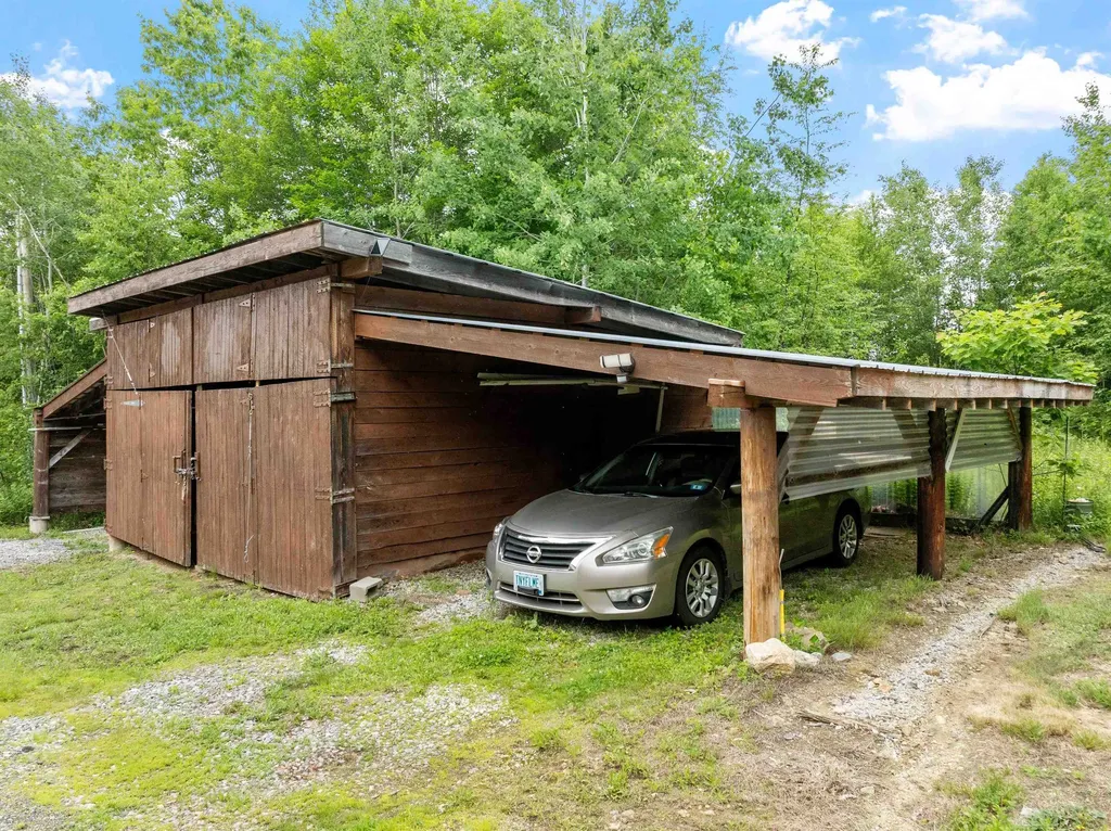 55 Walker Road Barnstead NH 03225