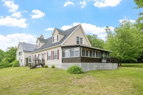 55 Walker Road Barnstead NH 03225