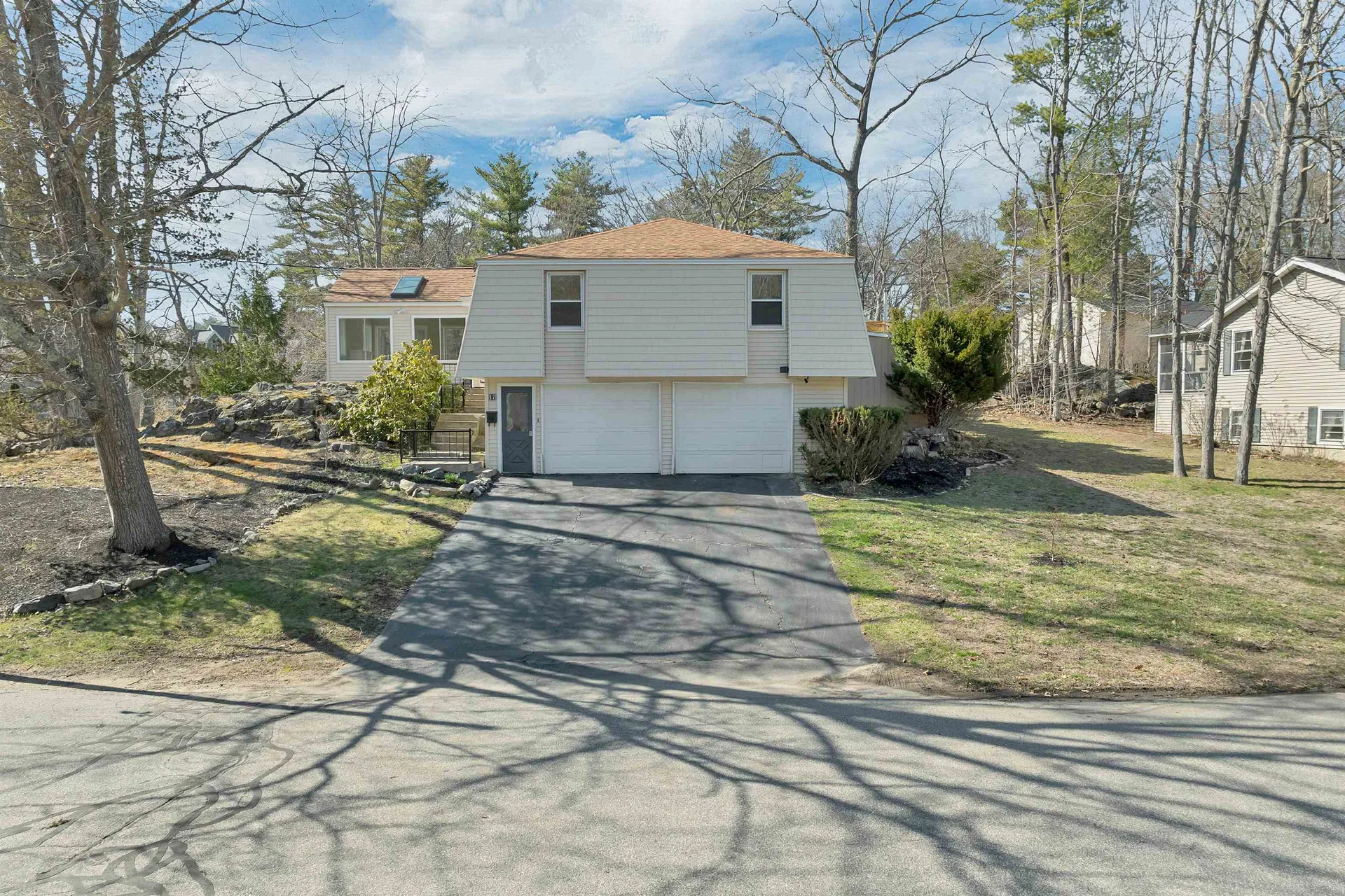17 Harding Road Portsmouth NH 03801
