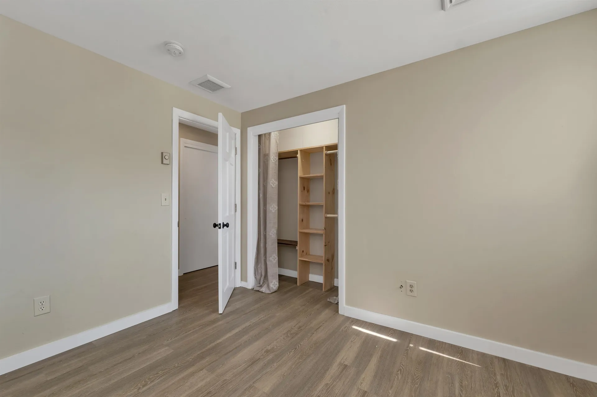 17 Harding Road Portsmouth NH 03801
