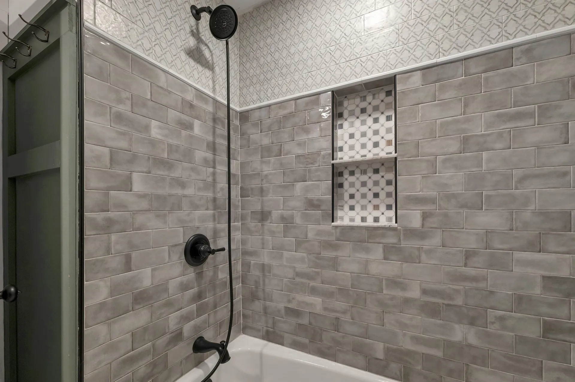 17 Harding Road Portsmouth NH 03801