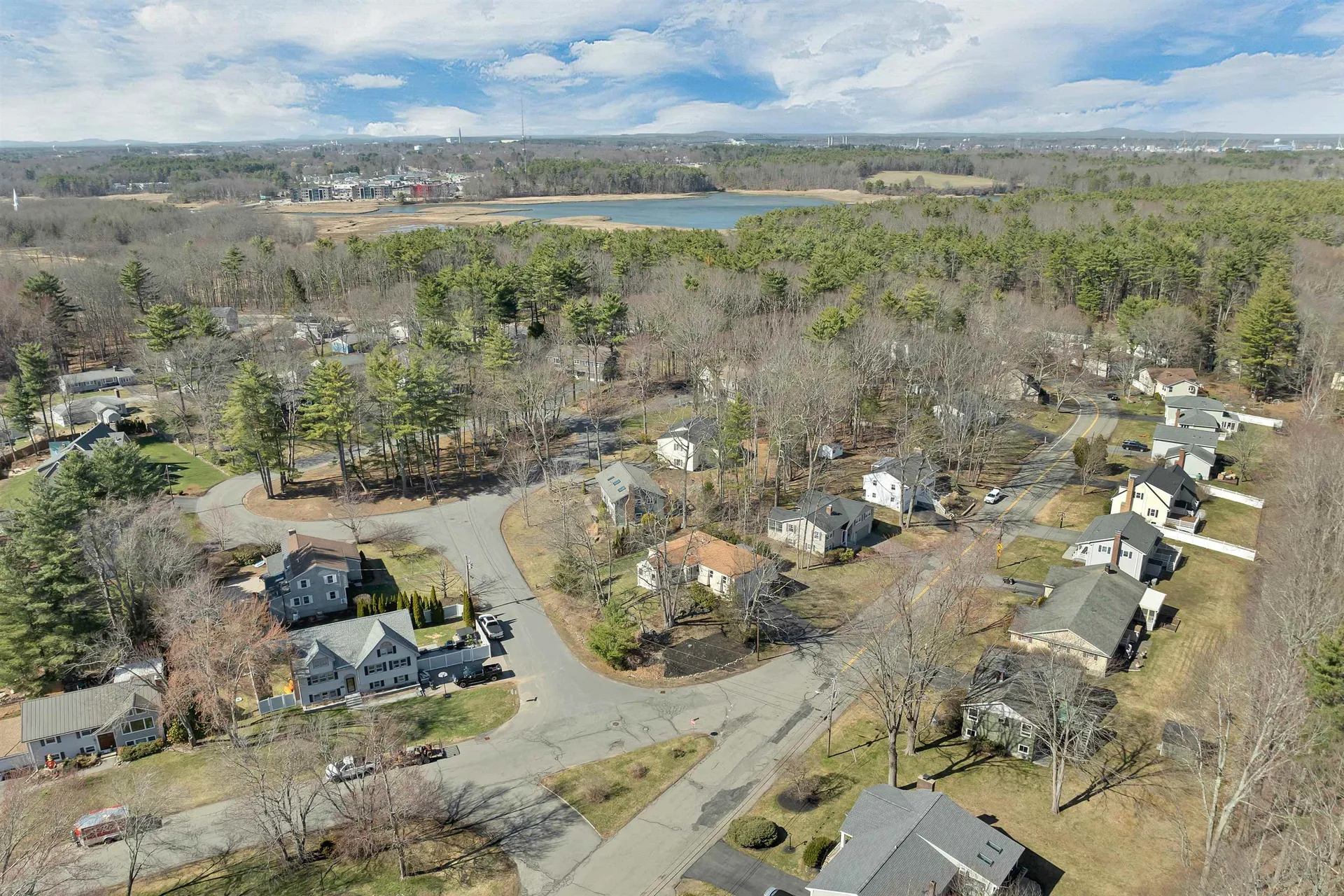 17 Harding Road Portsmouth NH 03801
