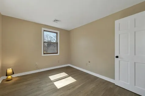 17 Harding Road Portsmouth NH 03801