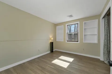 17 Harding Road Portsmouth NH 03801