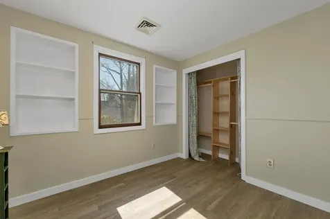 17 Harding Road Portsmouth NH 03801