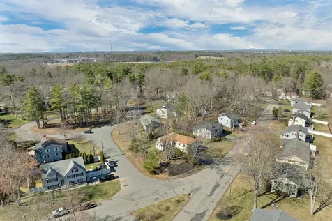 17 Harding Road Portsmouth NH 03801