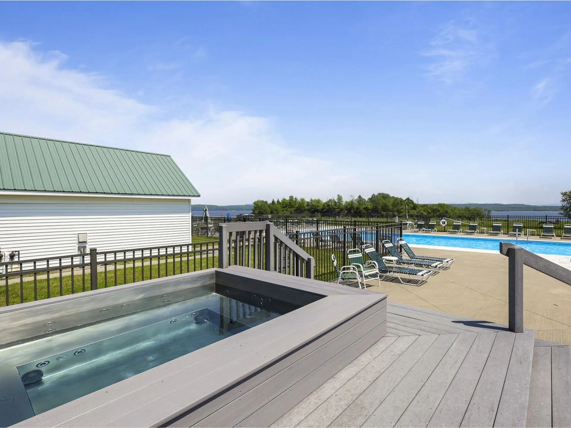 10 Gull Lane South Hero VT 05486