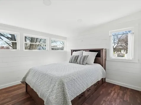 10 Gull Lane South Hero VT 05486