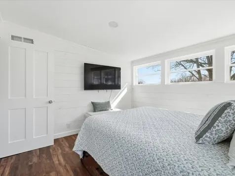 10 Gull Lane South Hero VT 05486