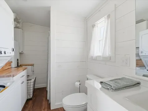 10 Gull Lane South Hero VT 05486