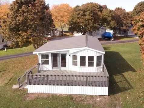 10 Gull Lane South Hero VT 05486