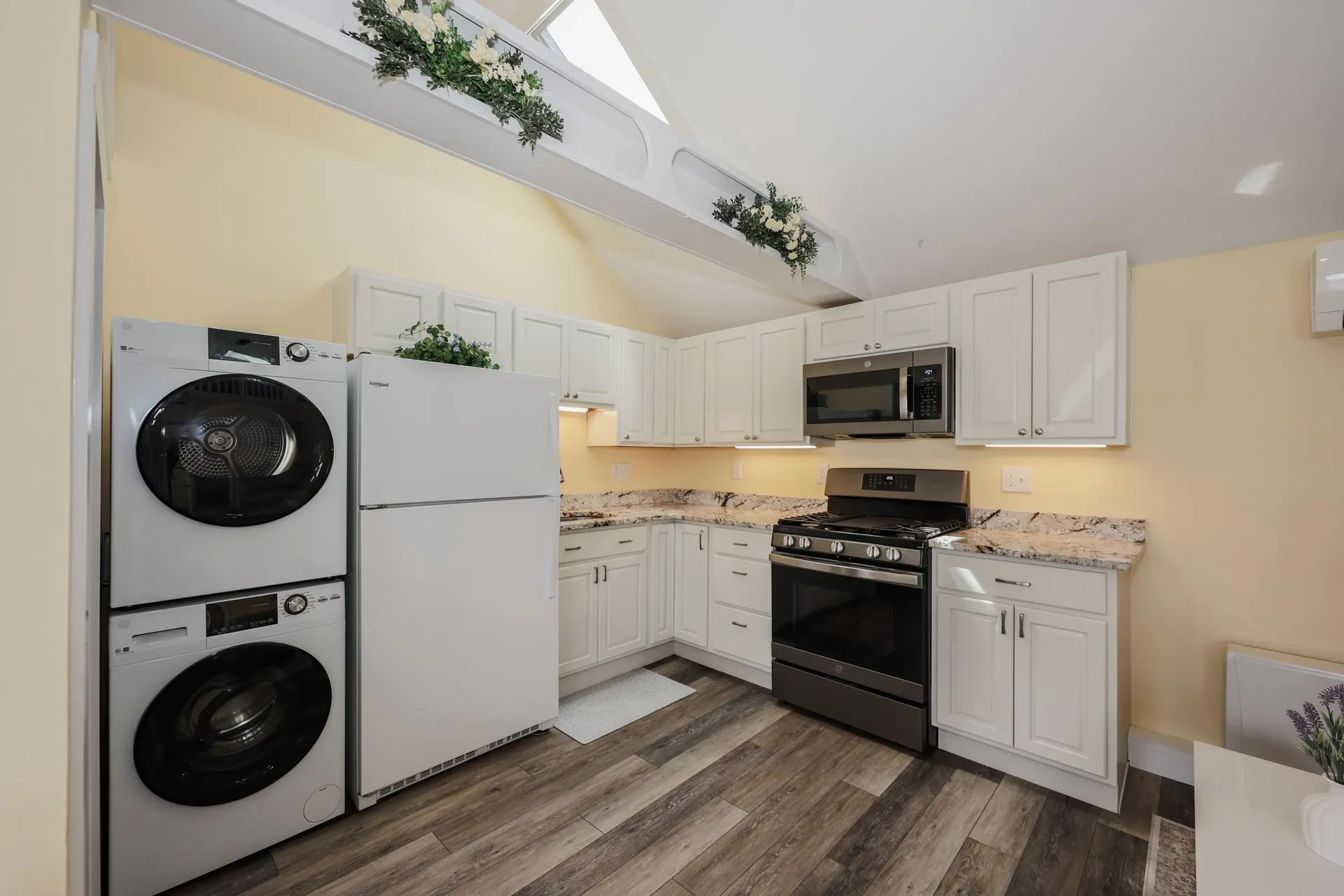 3 Bay Road Sanbornton NH 03269