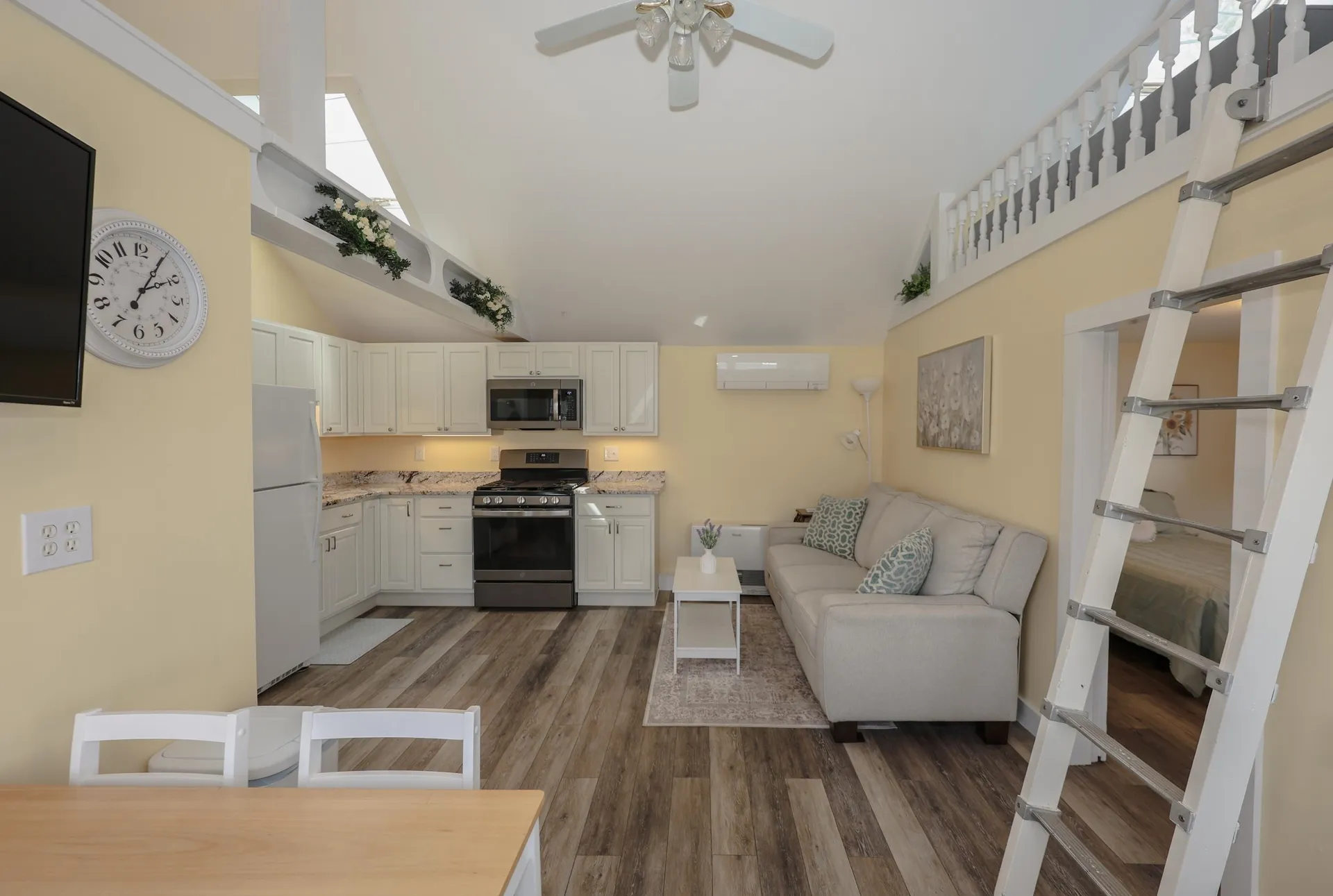 3 Bay Road Sanbornton NH 03269