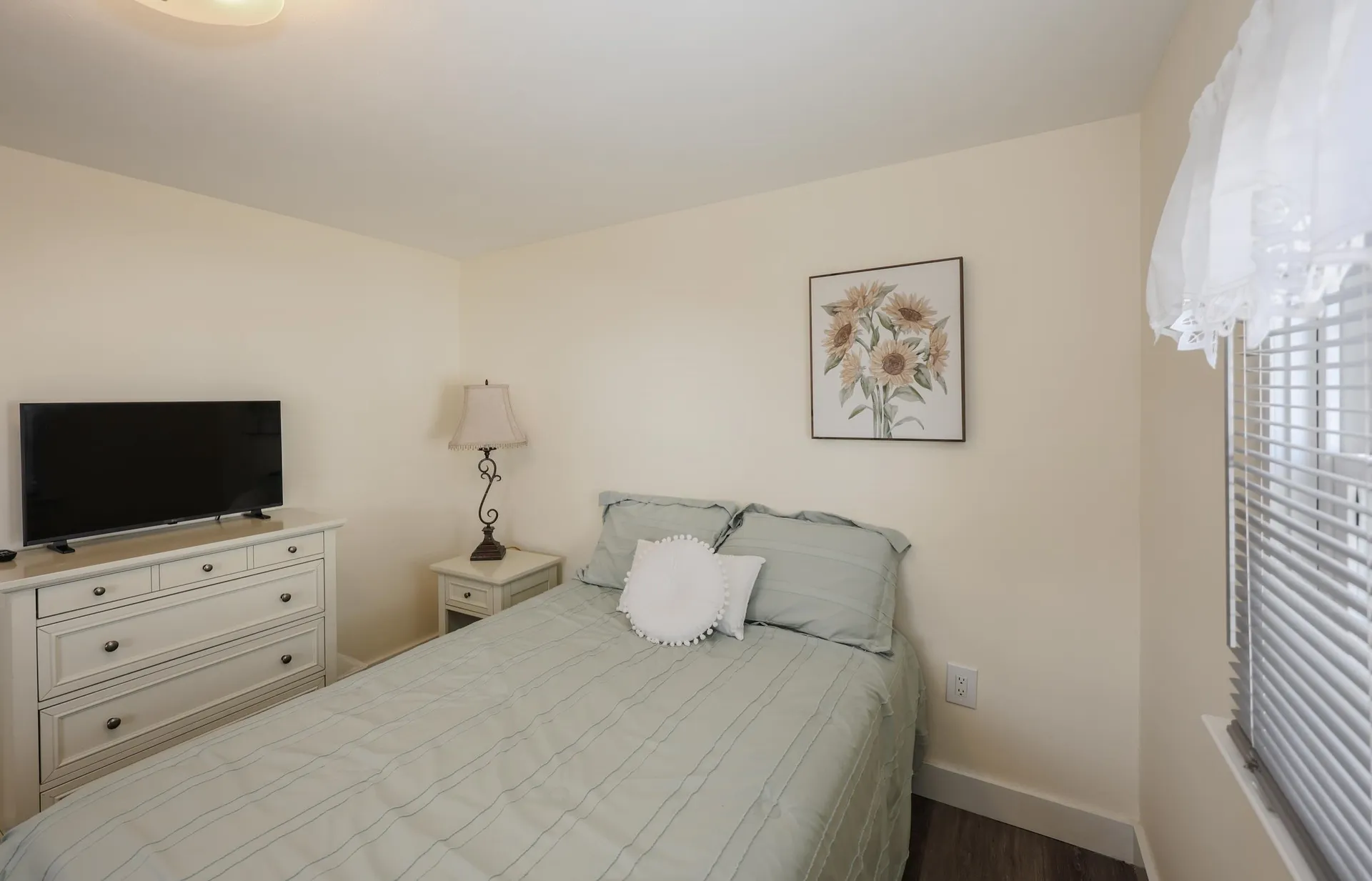 3 Bay Road Sanbornton NH 03269