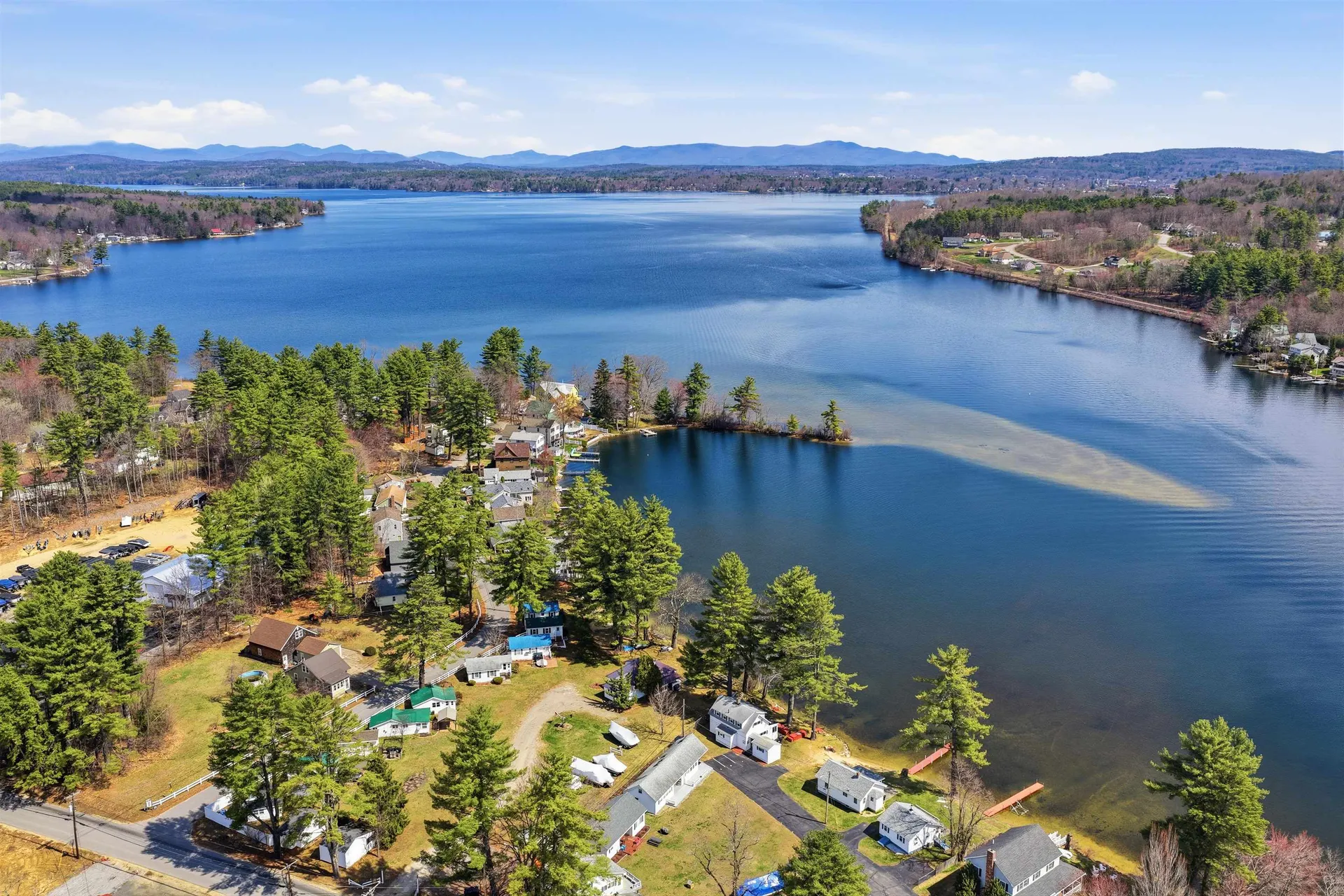 3 Bay Road Sanbornton NH 03269
