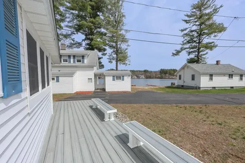 3 Bay Road Sanbornton NH 03269