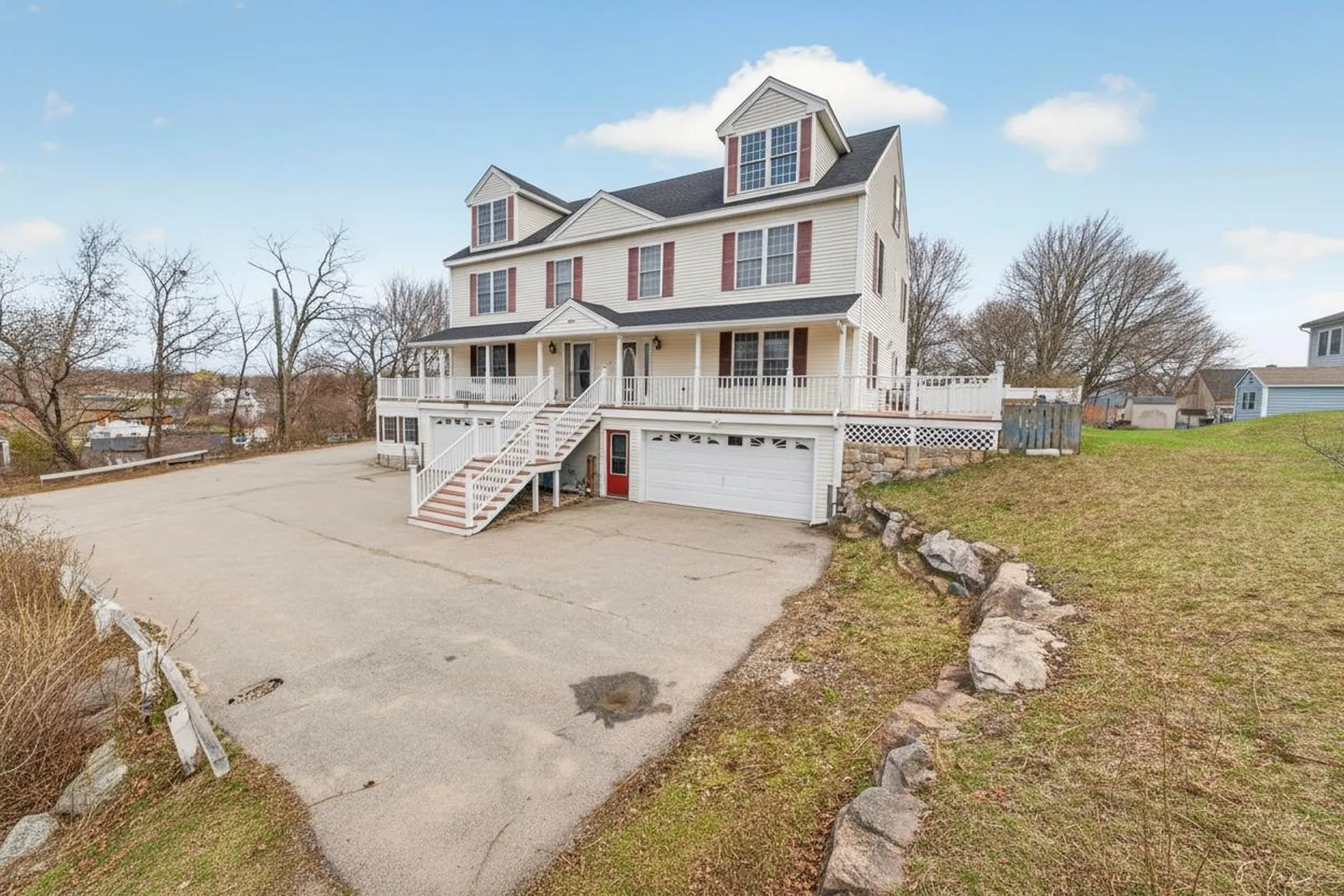 160 S Elm Street Manchester NH 03103