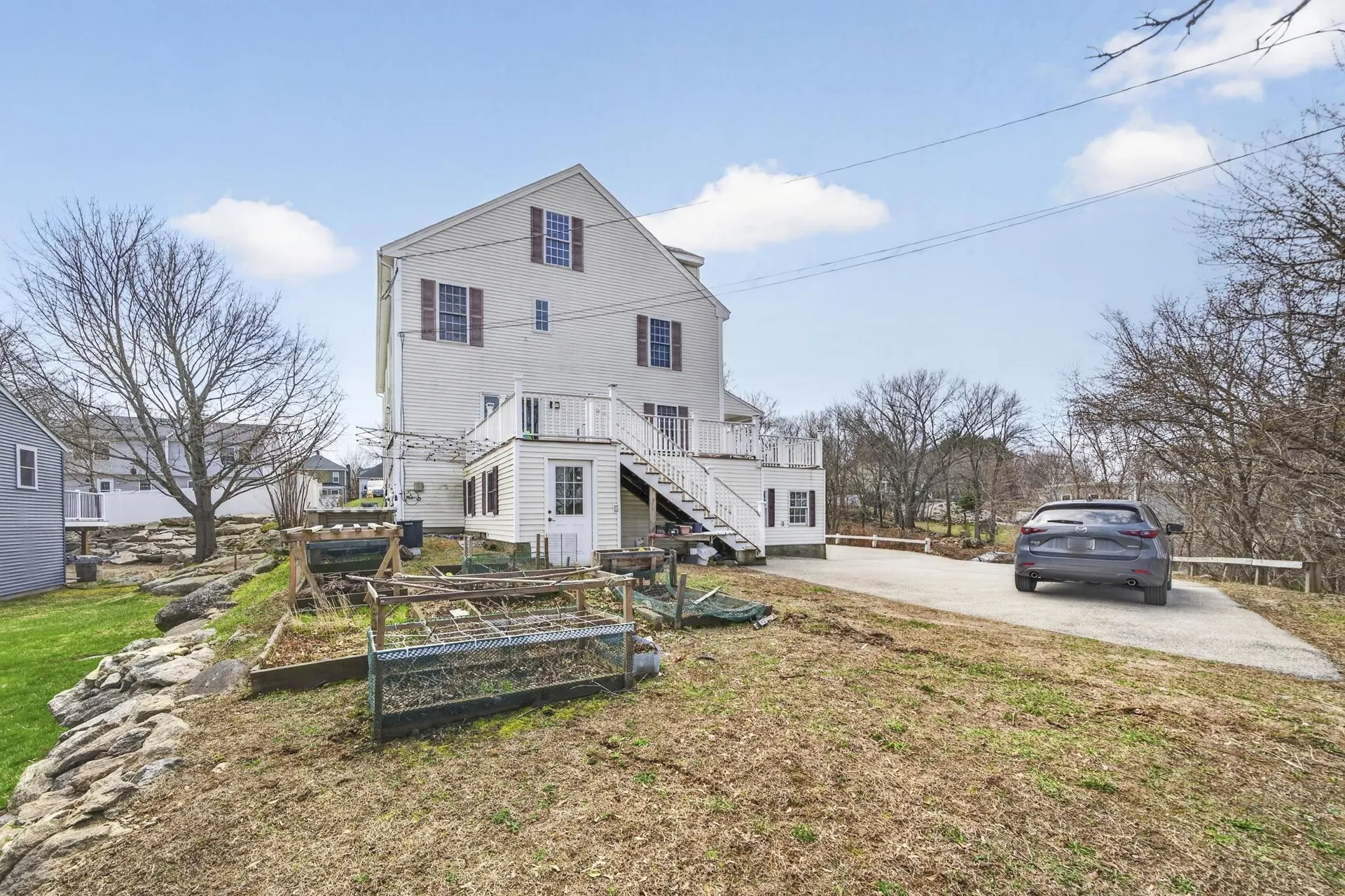 160 S Elm Street Manchester NH 03103