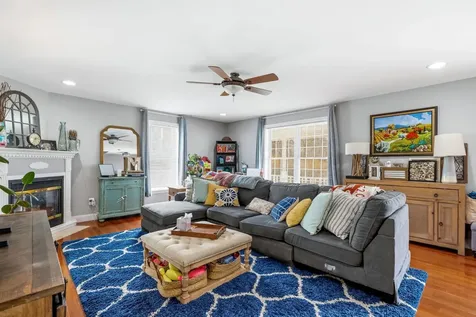 160 S Elm Street Manchester NH 03103