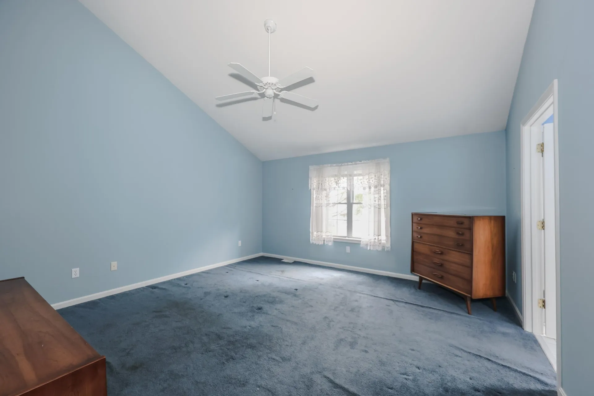 49 Drakes Landing Hampton NH 03842