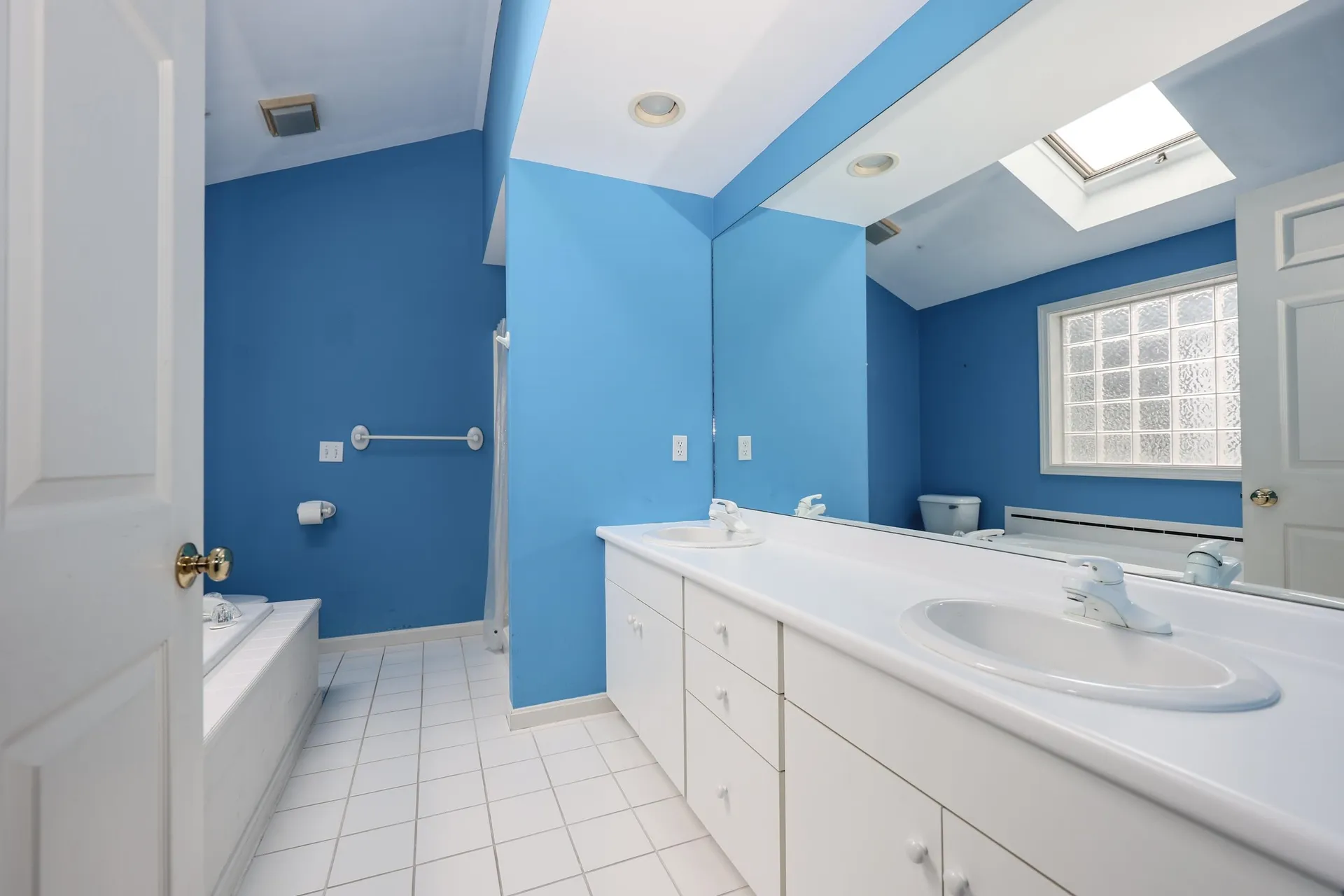 49 Drakes Landing Hampton NH 03842