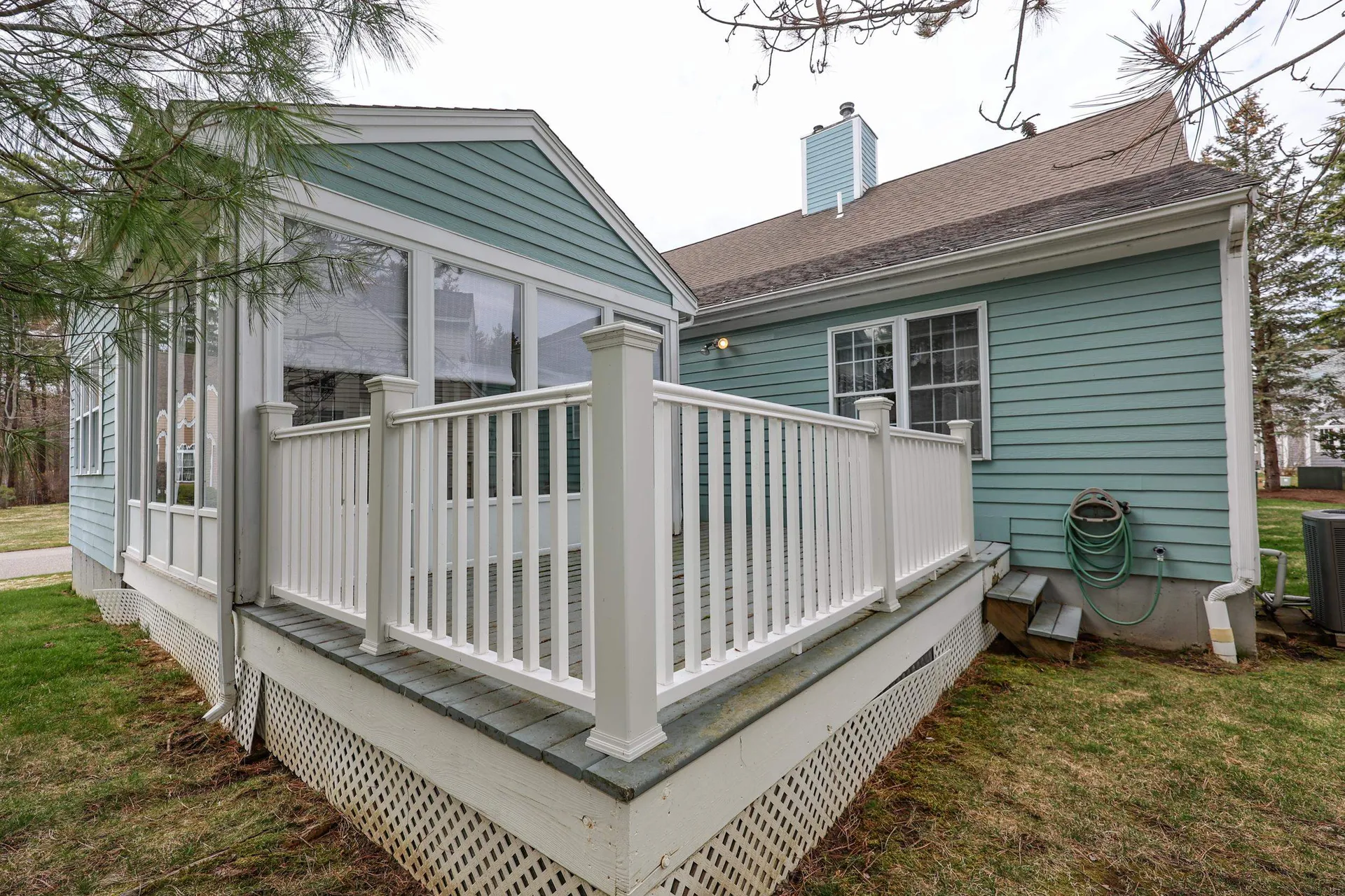 49 Drakes Landing Hampton NH 03842