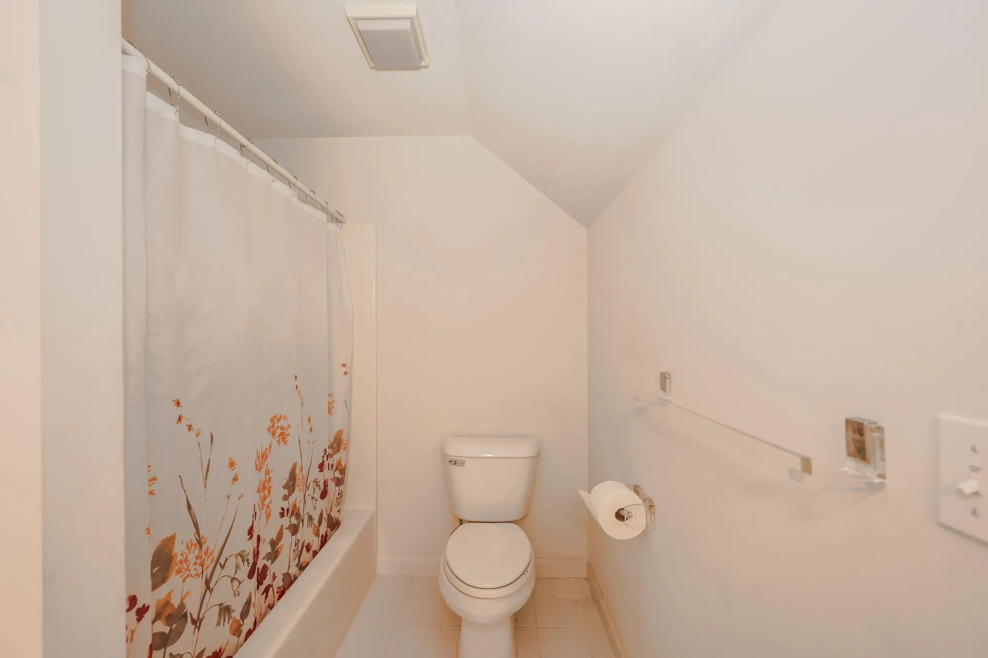 49 Drakes Landing Hampton NH 03842