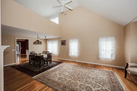 49 Drakes Landing Hampton NH 03842