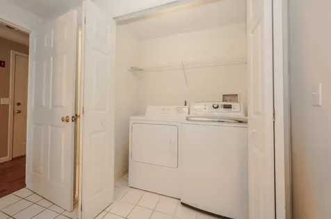 49 Drakes Landing Hampton NH 03842