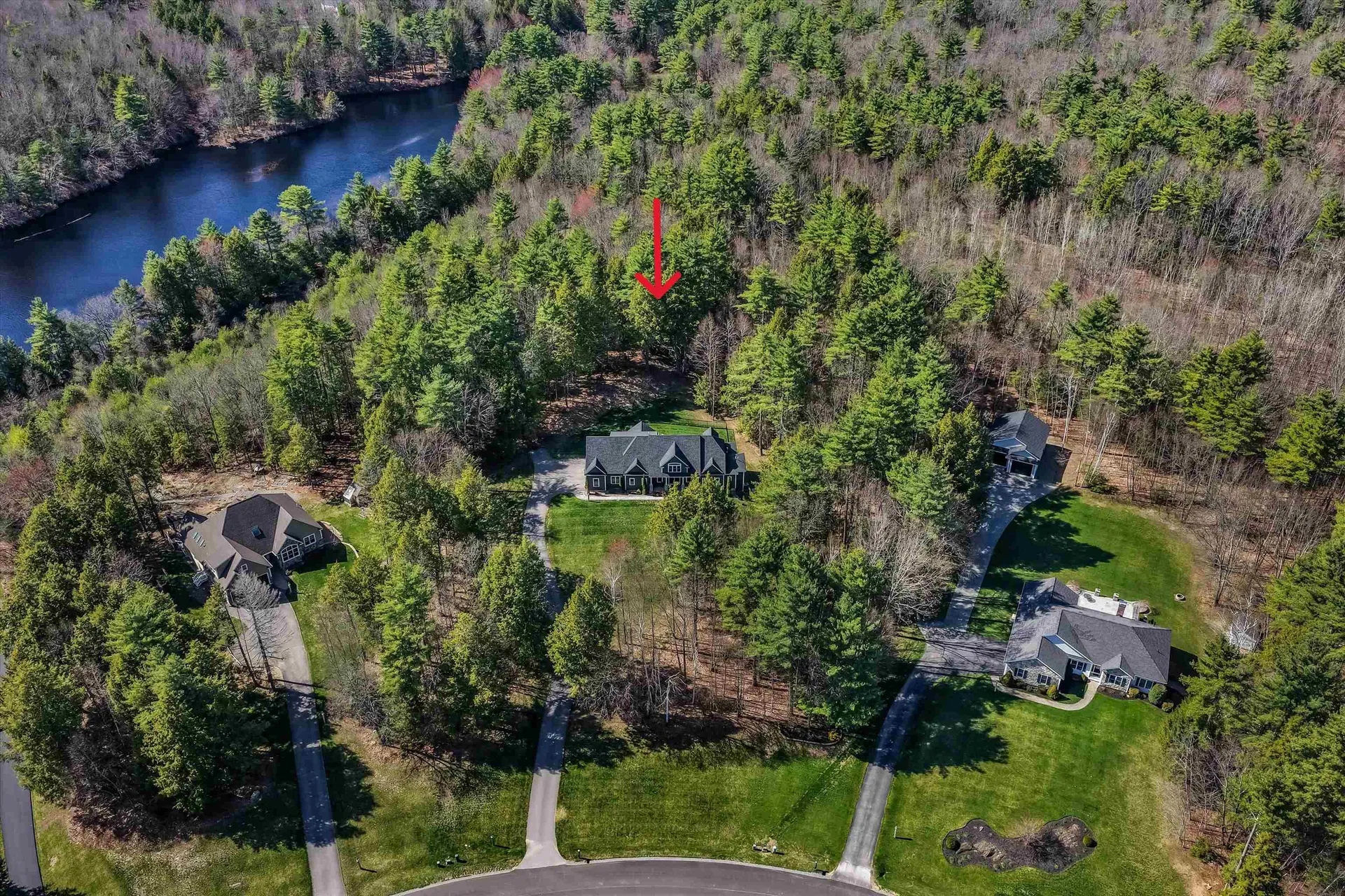 79 Thunder Road Fremont NH 03044
