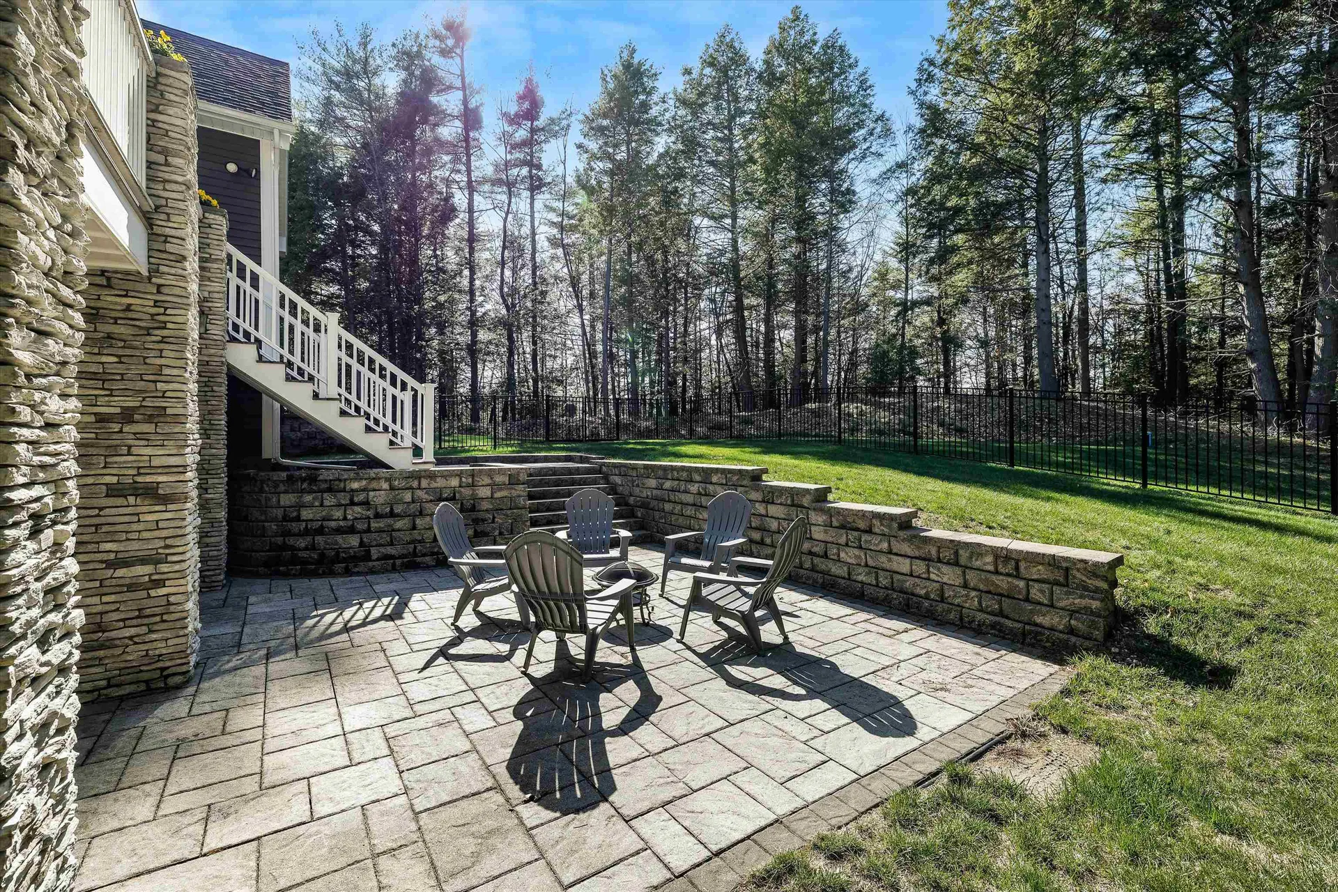79 Thunder Road Fremont NH 03044