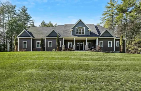 79 Thunder Road Fremont NH 03044