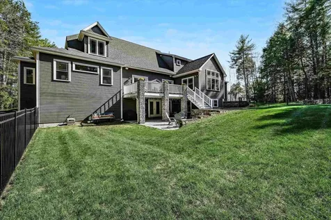 79 Thunder Road Fremont NH 03044