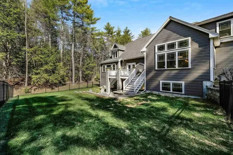 79 Thunder Road Fremont NH 03044