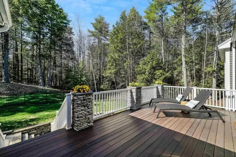 79 Thunder Road Fremont NH 03044