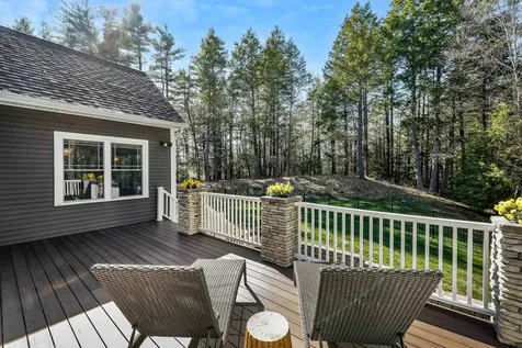 79 Thunder Road Fremont NH 03044
