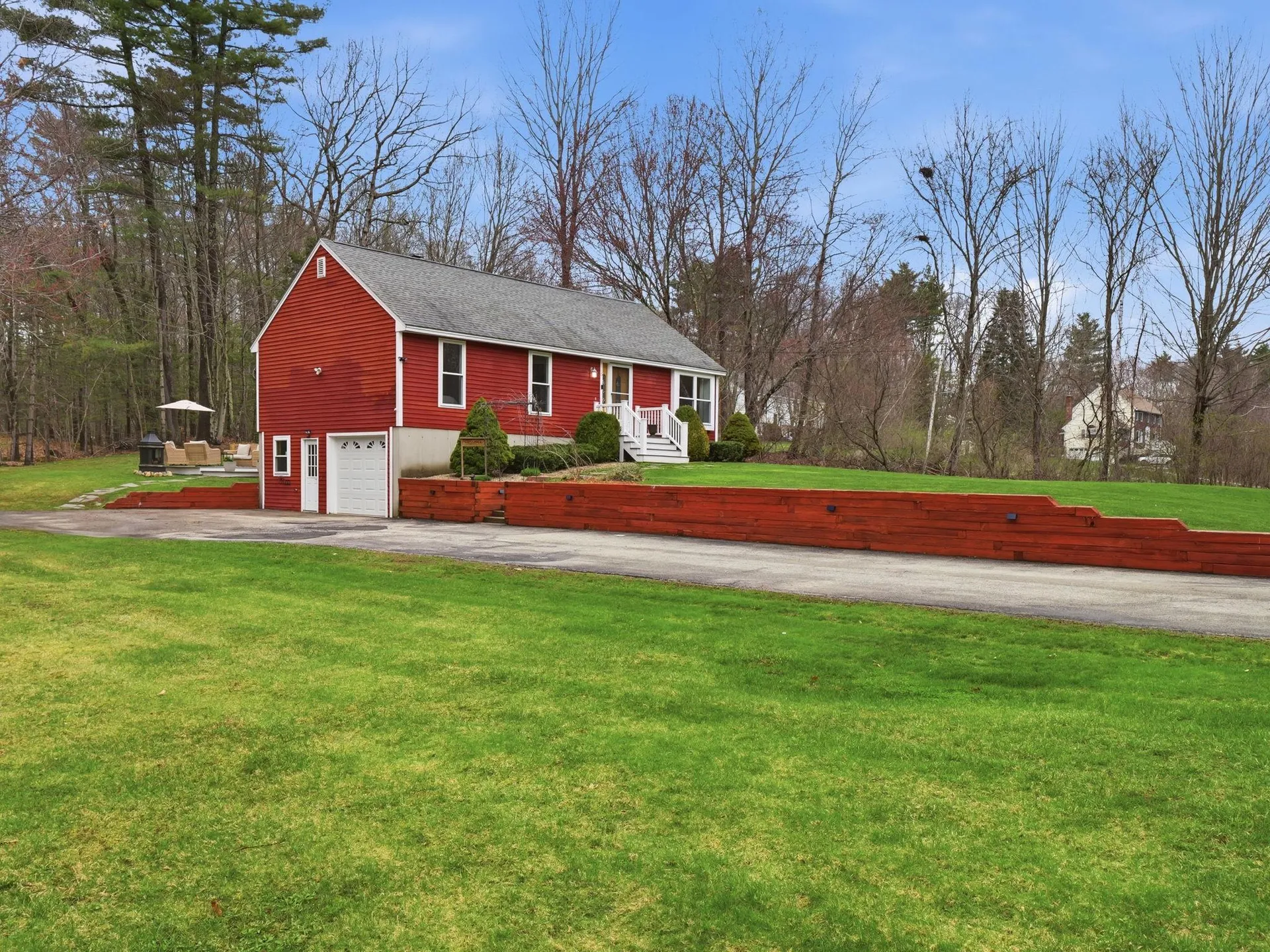 5 Jericho Drive Kingston NH 03848